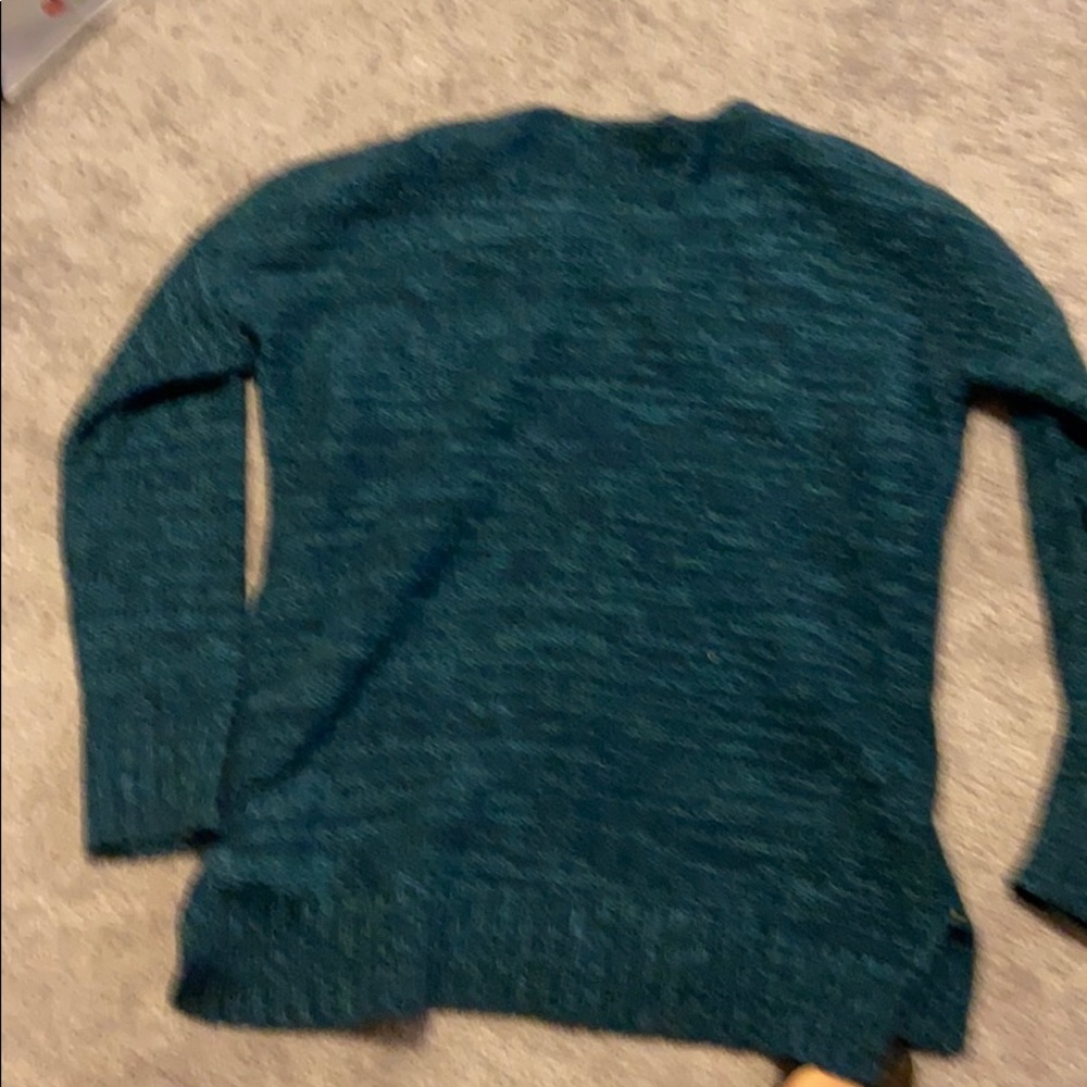 blue green sweater - Picture 4 of 4